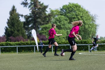Bild 124 - B-Juniorinnen Pokalfinale SV Henstedt Ulzburg - SG Holstein Sued : 2:0